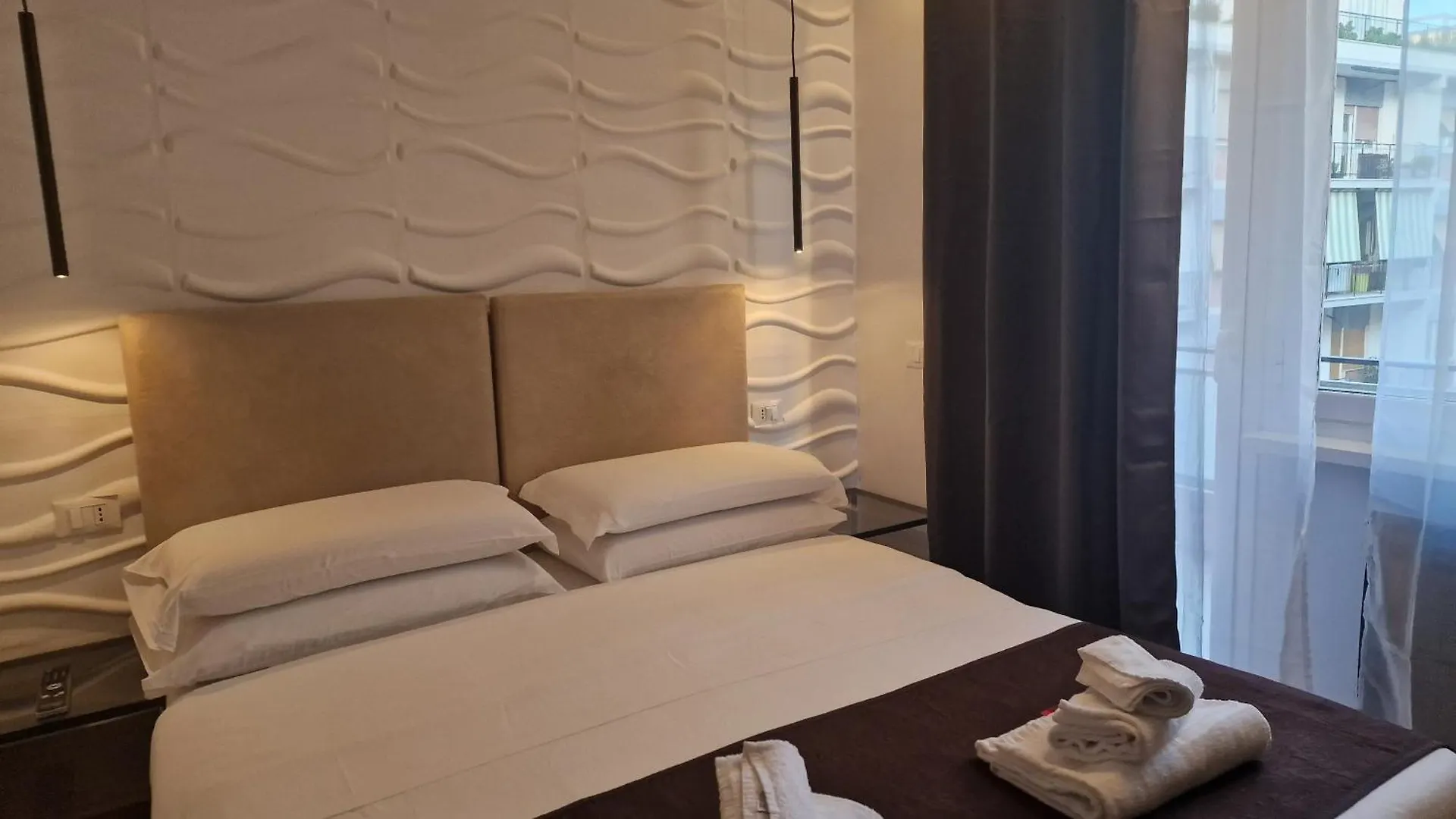 Living Bed & Breakfast Rome 2*,